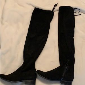 Knee high black boots!